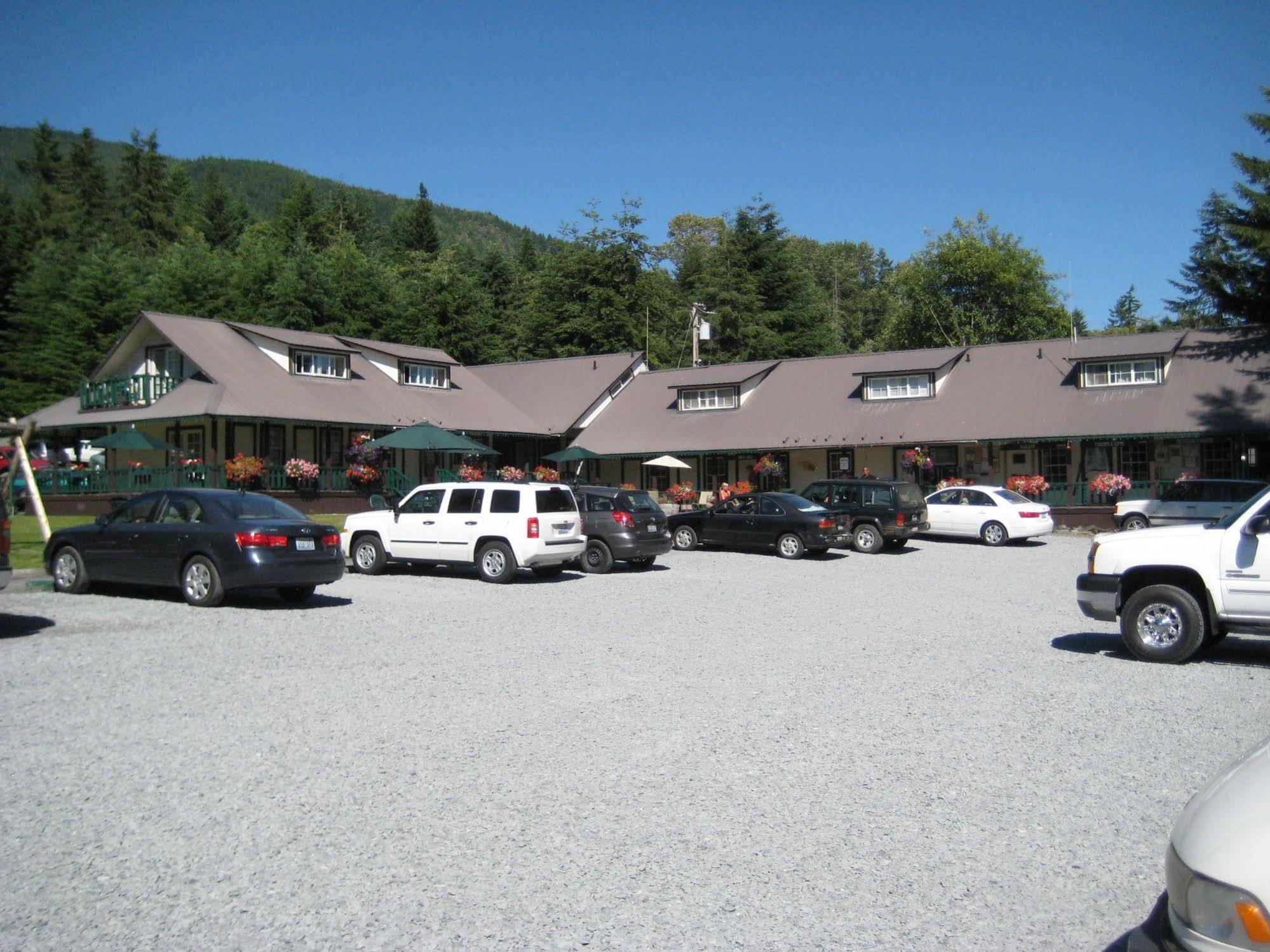 Whittaker'S Motel & Historic Bunkhouse Ashford Exterior photo